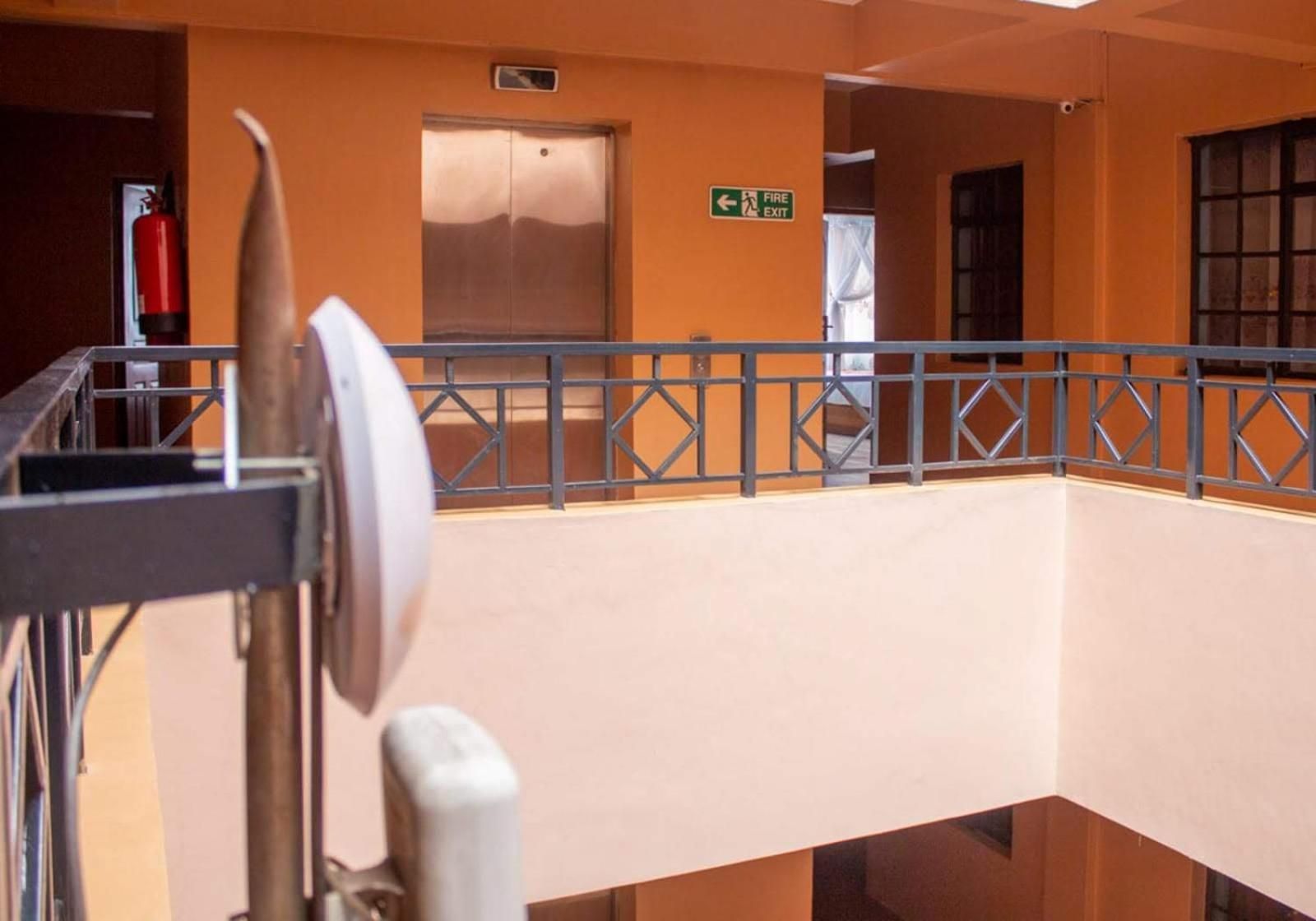 Deka Hotel Ngara Equity Nairobi Exterior foto